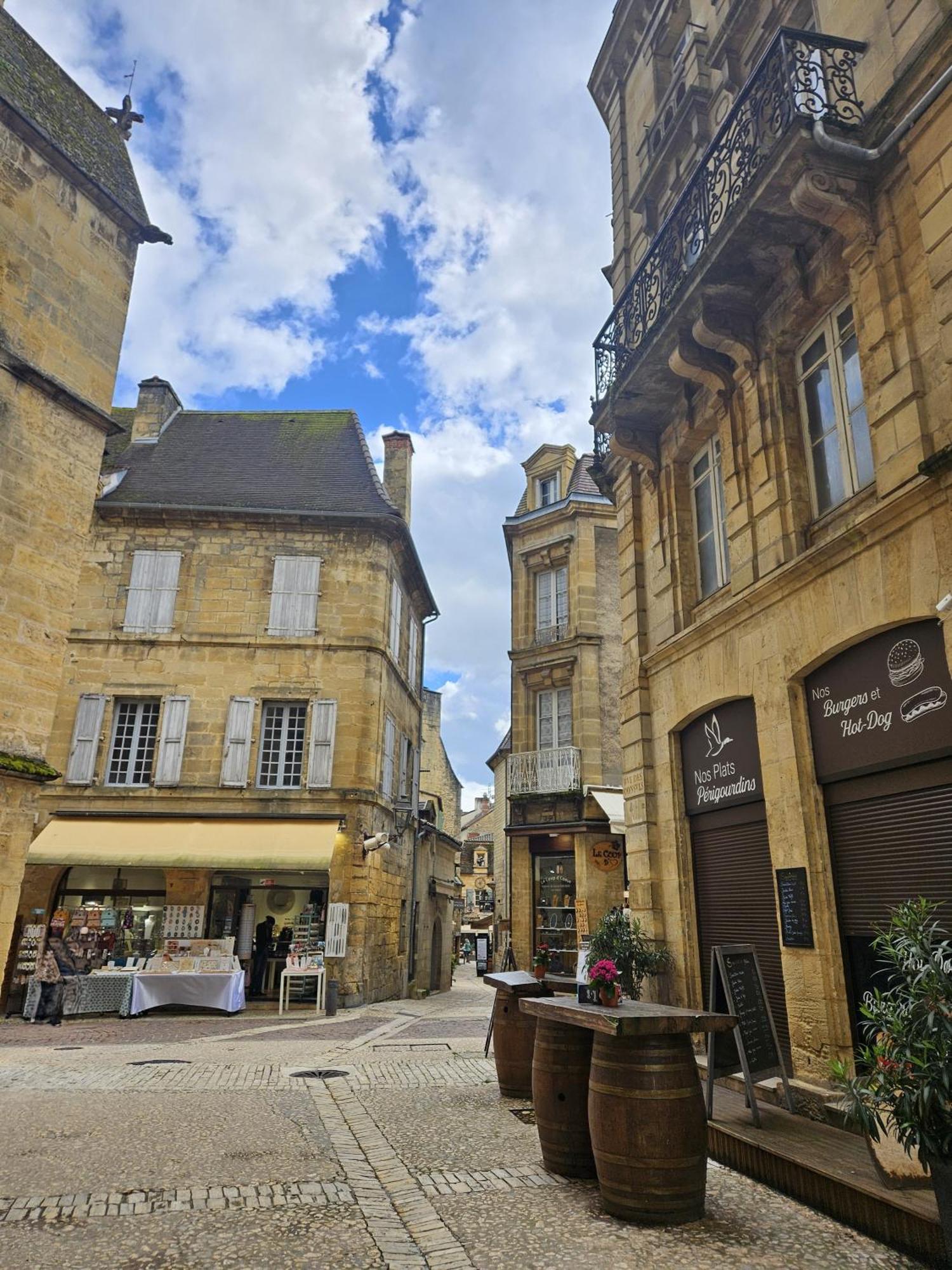 La Maison Valentin Au Coeur De La Cite Medievale Sarlat-la-Caneda Exterior photo